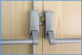 State Locksmith Services Princeton Junction, NJ 609-305-6237 - 8-push-bars